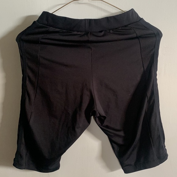 Adidas bike shorts - Picture 5 of 6
